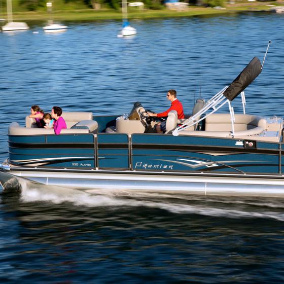 Marine GPS Chartplotter 7-Inch